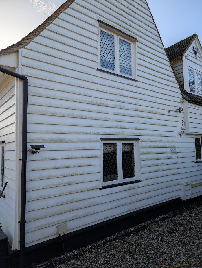 Cladding cleaned by Your House Wash before cleaning